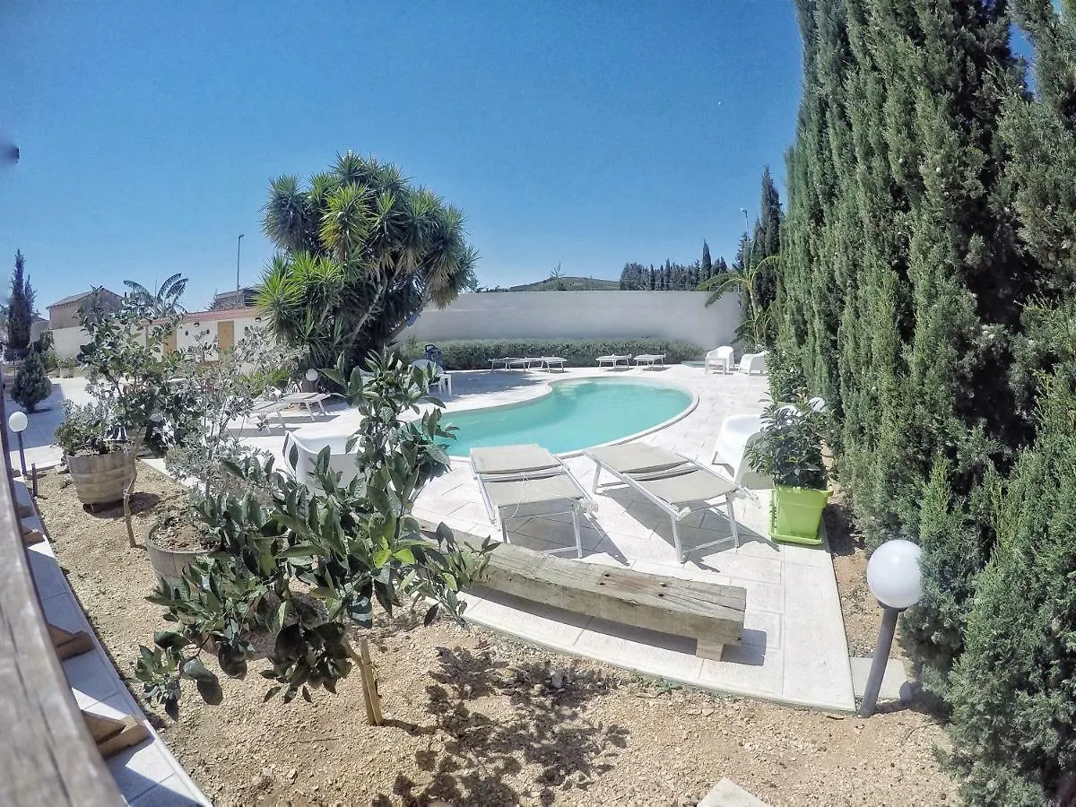 Vakantiehuis Case Vacanza Vecchia Stazione Villa Calatafimi Italië